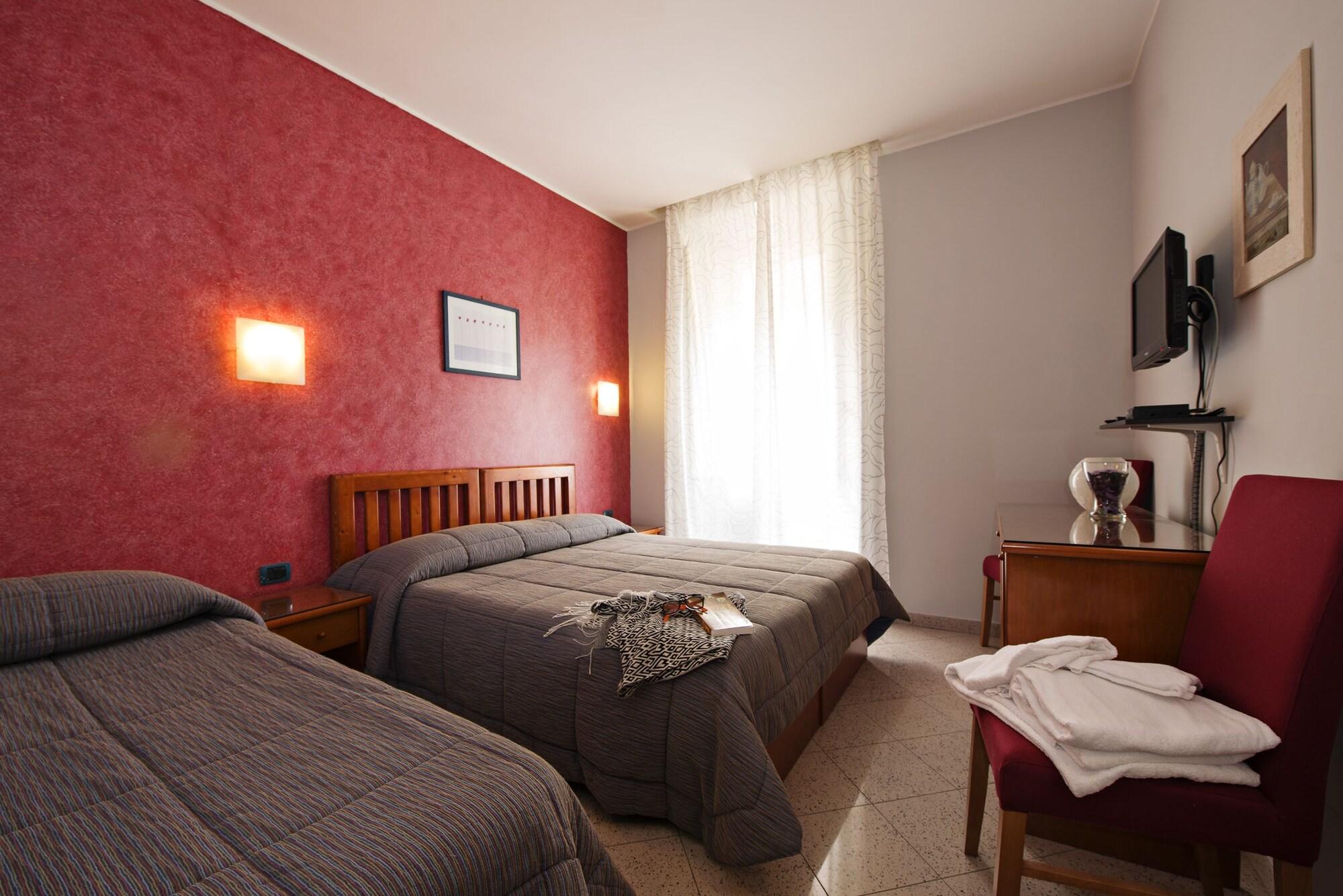 Hotel Ercoli House Рим Екстериор снимка