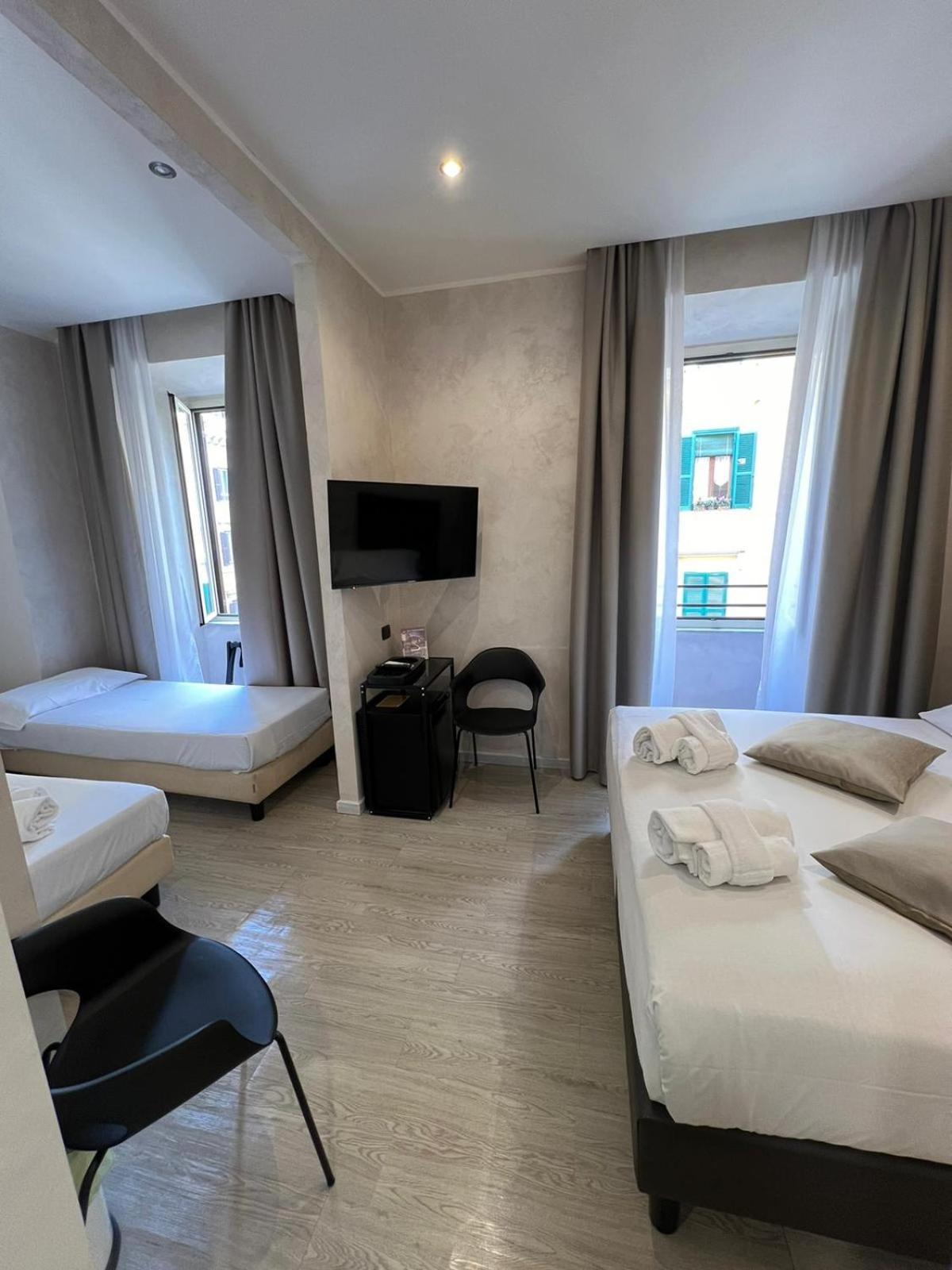 Hotel Ercoli House Рим Екстериор снимка