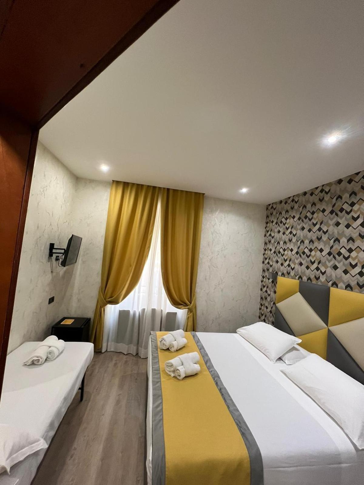 Hotel Ercoli House Рим Екстериор снимка